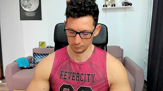 BrutusK08 现场XXX聊天