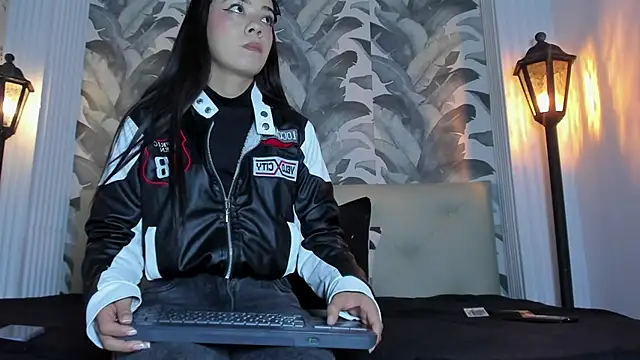 Sami_Evanns' Live XXX Chat