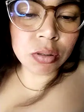 Diamily's Live XXX Chat