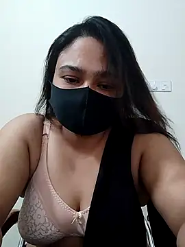 Nilima-00n Webbikameraesitys