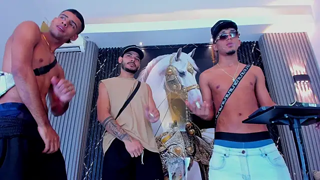 Mighty_Boys_888 网络视讯表演