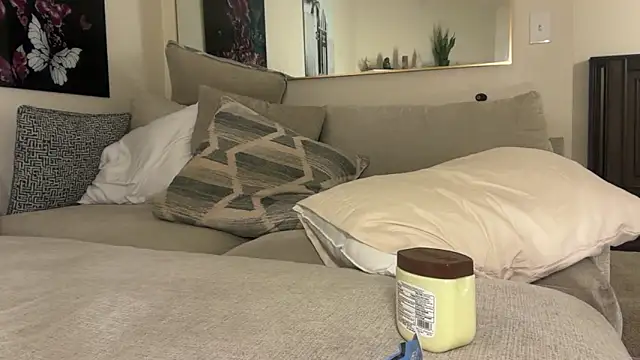 blondebunny999_999's Webcam Show