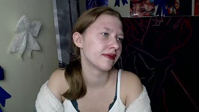 StellaCRL Adlı Modelin Canlı XXX Sohbeti