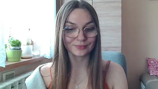 LooveELLYx Adlı Modelin Canlı XXX Sohbeti