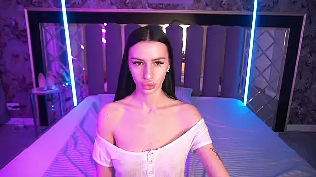 Chatroom XXX en direct de Snow_WhiteeeX