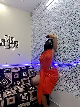 SEEMA_127 élő XXX-chatje