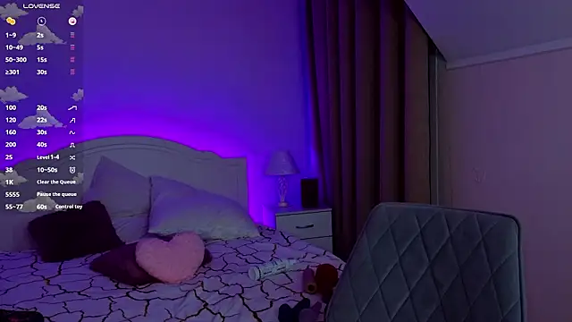 WICKEDEMBER Chat XXX in diretta