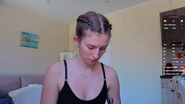 yourrach's Live XXX Chat