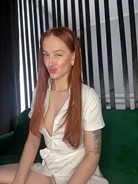 แชท XXX สดของ LittleFox___