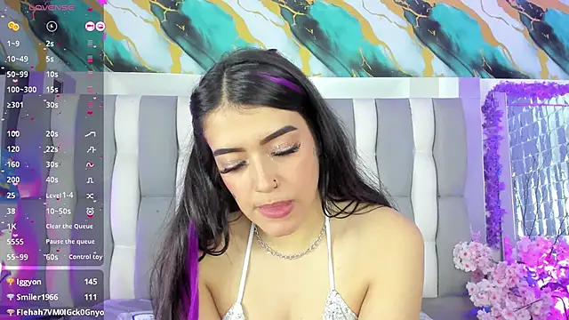 IsaDiiaz's Live XXX Chat