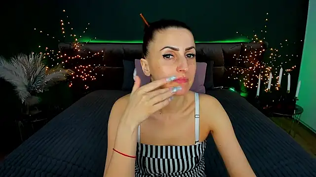 Chat XXX en directo de Rebecca_Diamond