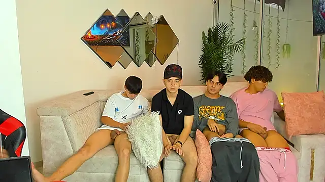 Houseofwarrios Chat XXX in diretta