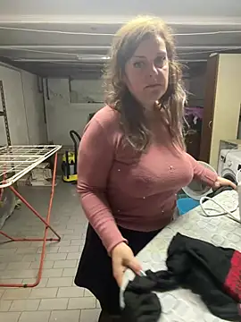 Sunbelxx élő XXX-chatje