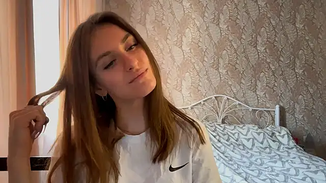 XXX chat uživo modela miainheat