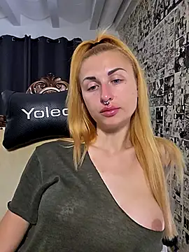 kylie_blck 现场XXX聊天