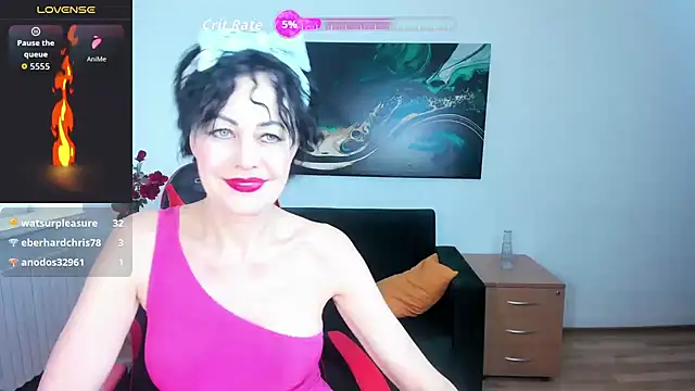 Chat +18 de Silvia_Wallec ao vivo