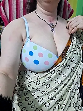 Indian_Coupl3's Webcam Show