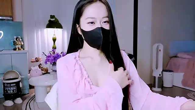 _Misaki_Eri 即時 XXX 聊天