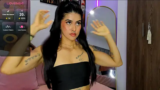 Valkyrie_sky Live XXX-Chat