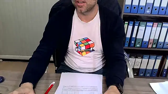 Evasionee Adlı Modelin Web Kamerası Şovu