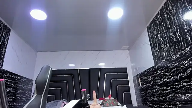 Ladyy_Scarlett Live XXX Chat