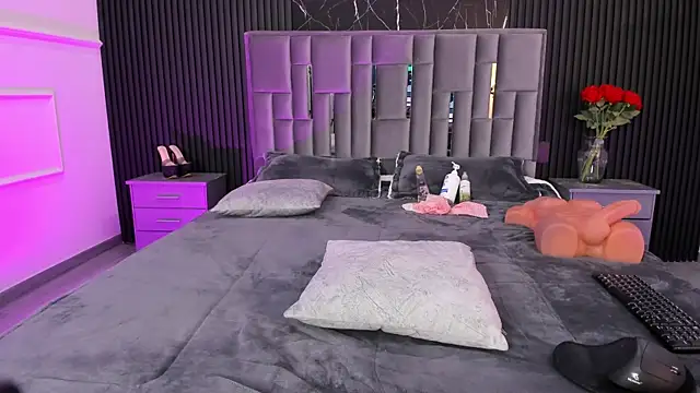 Chat +18 de Bigsexxyass ao vivo