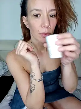 Nlixxx Live XXX-chat