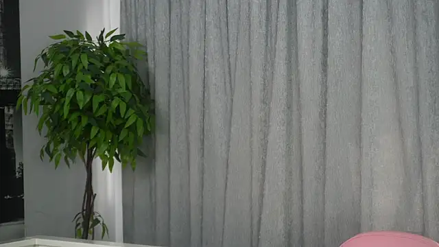 LanaReals' Live XXX Chat