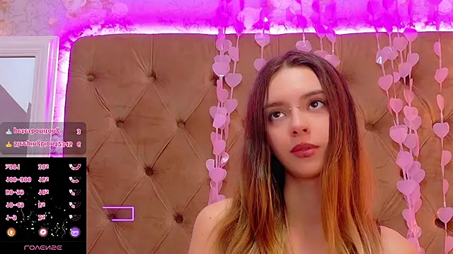 CoraVex's Live XXX Chat