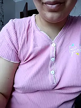 Emi_hot1's Live XXX Chat