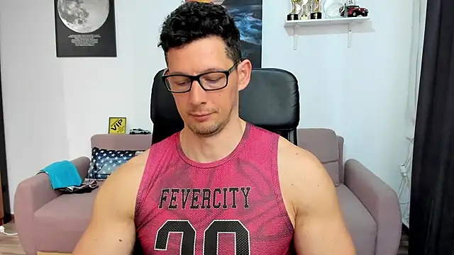 BrutusK08: απευθείας συνομιλία ΧΧΧ