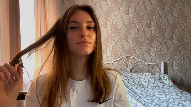 miainheat: онлайн-секс-чат