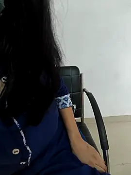 tanzum_khan3202 webkamerás műsora