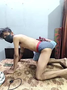 DeLhiBoy_143's Live XXX Chat