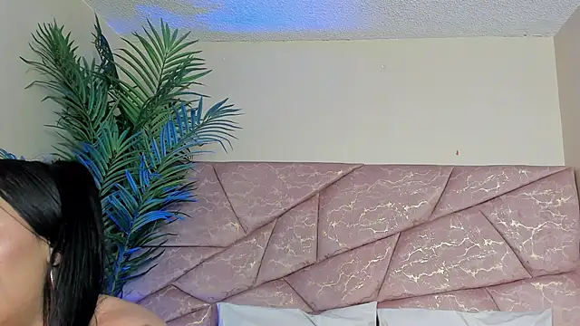 yayis_Betancur's Live XXX Chat