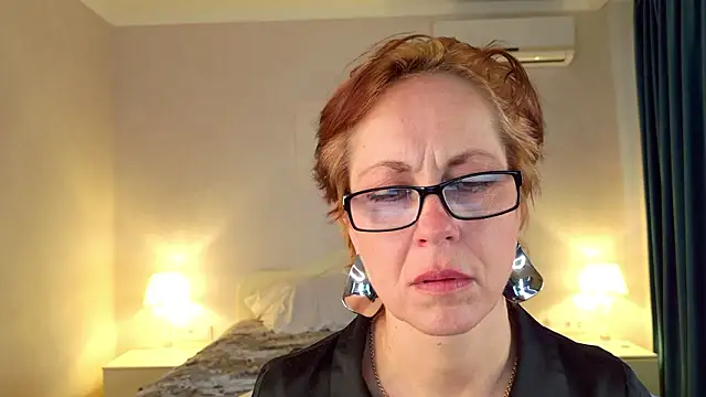 LioraWeiss – Live XXX-chat