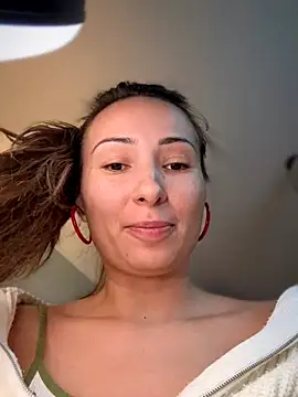 Wonder_Kari Live XXX-Chat