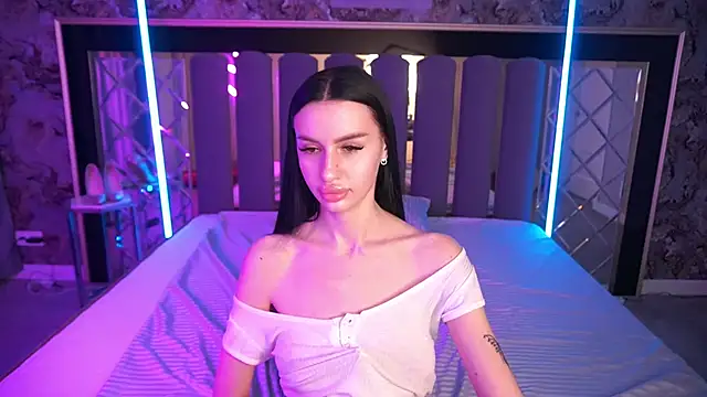Snow_WhiteeeX's Live XXX Chat