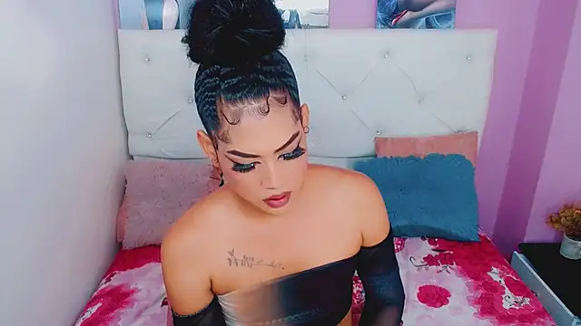 Chat XXX en directo de Amanda_bigx