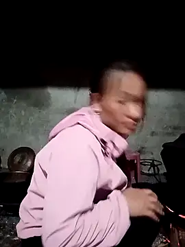 XXX chat uživo modela cutebobi