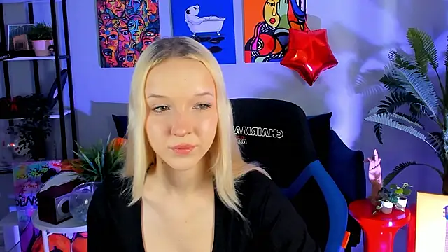 MaoqiBeverly 网络视讯表演