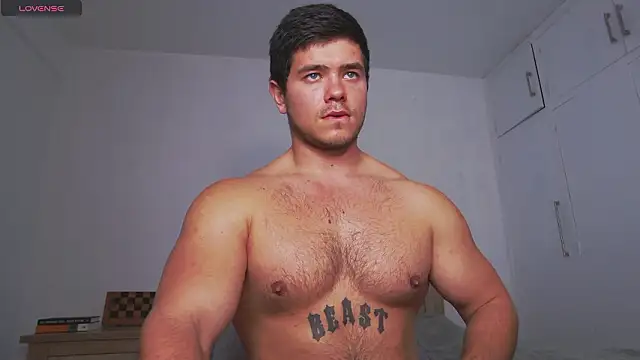 Arilas_ 网络视讯表演