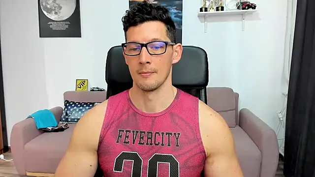 Chat +18 de BrutusK08 ao vivo