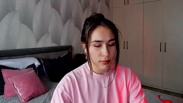 دردشة Bambiii_bby الجنسية المباشرة