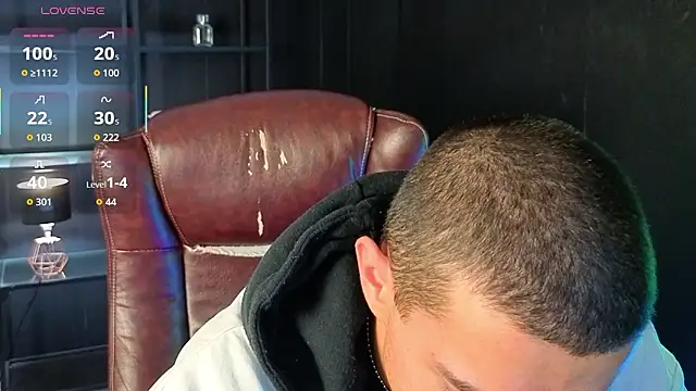 KaydenDrew élő XXX-chatje