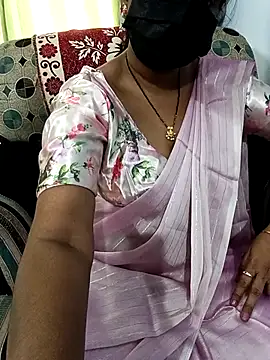 Tinarosy13: вебкам-шоу