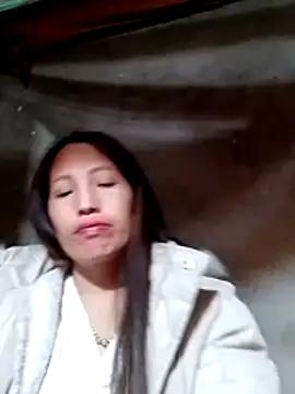 Gummiesu 现场XXX聊天