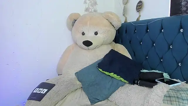 _1Noah_ – Live XXX-chat