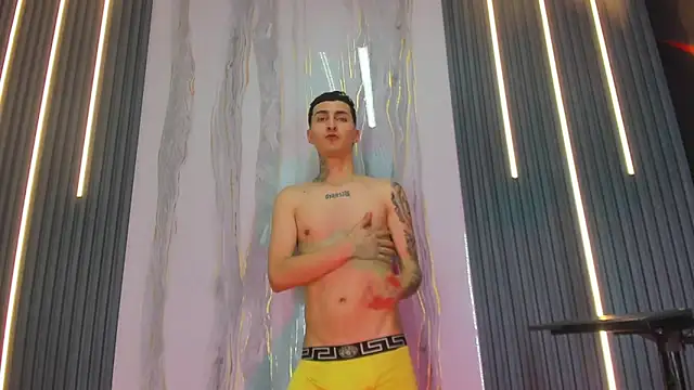 guys_hard_cock19: διαδικτυακό σόου στην κάμερα