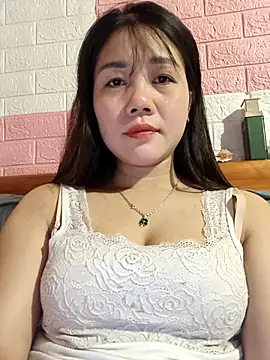 Ngocmai_lazdy's Live XXX Chat